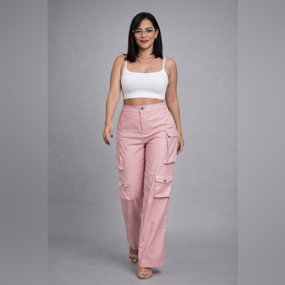 💞 Blush Power Luxe Cargo Pants - Picture 7 of 15
